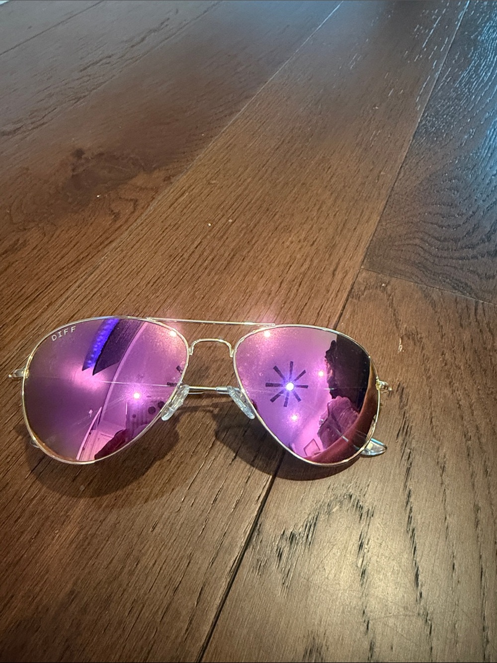 Diff Eyewear Gold Aviator Sunglasses with Pink-Green Mirrored Lenses - Picture 1 of 4